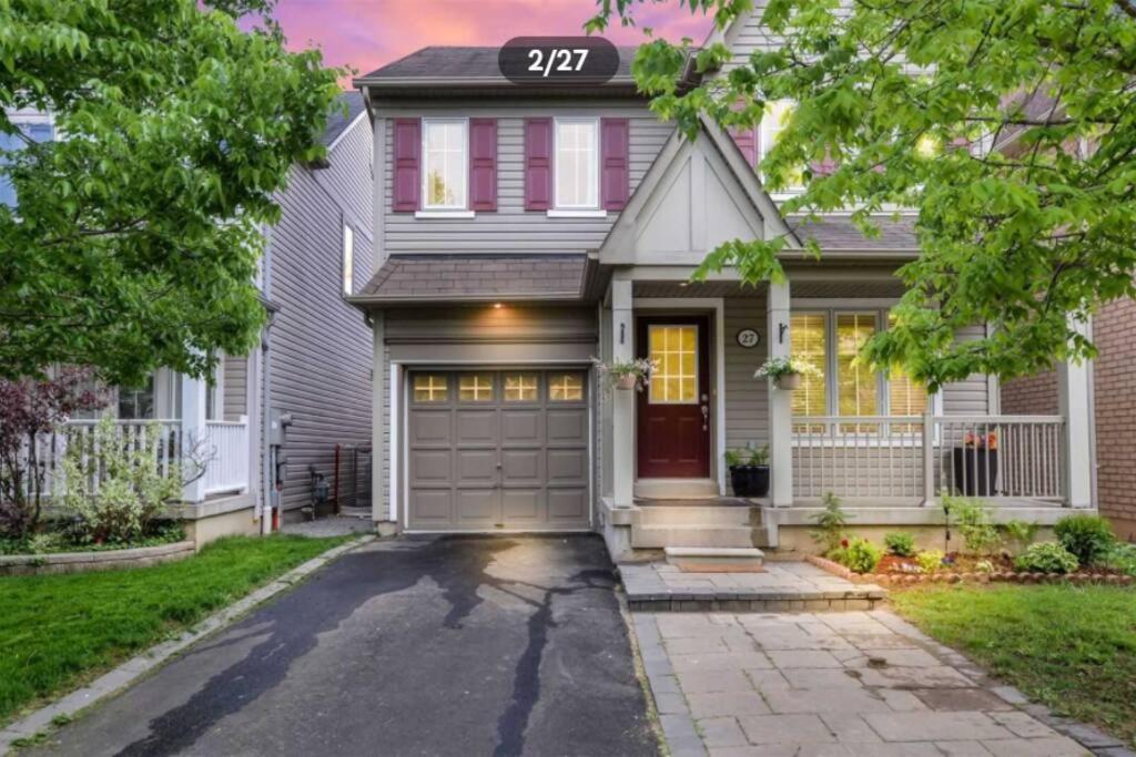 Entire 4 Bed Room Detached Residential Home Ajax Exterior photo